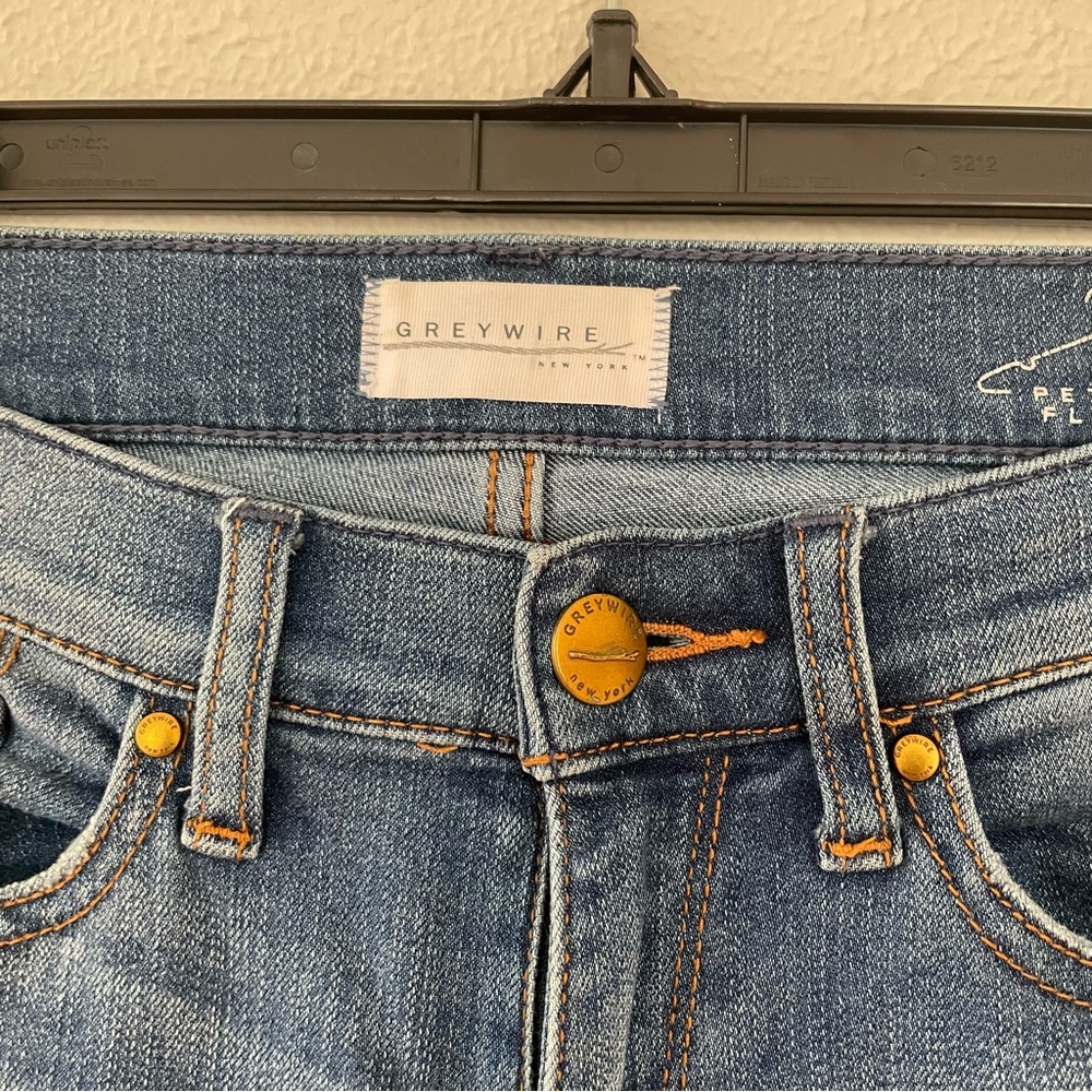 Greywire Distressed Flare Mid Rise Jeans - Ripped - Medium Blue Wash - Womens 25 - Picture 4 of 10